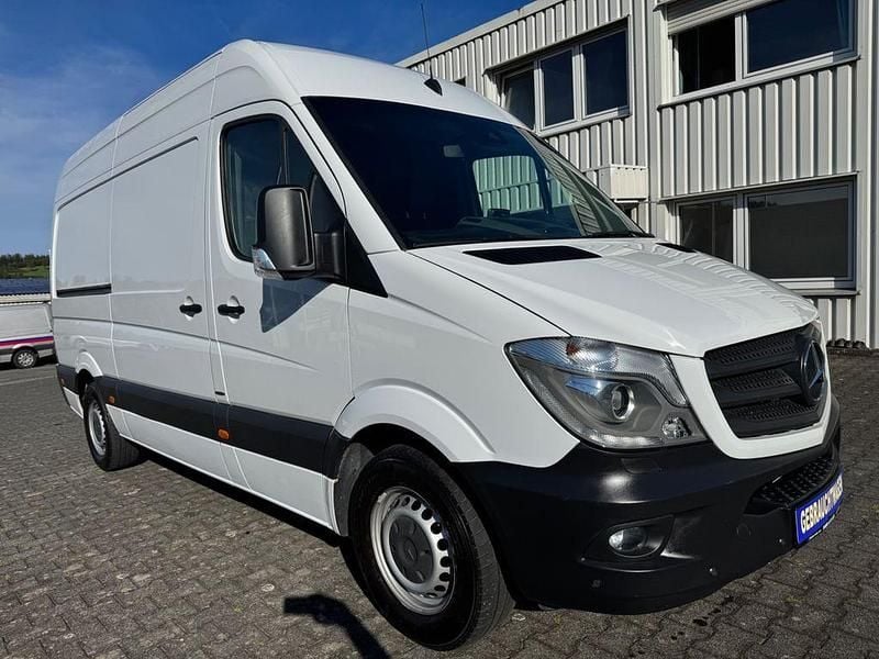 Arktikweiss Gebraucht 2015 Mercedes Sprinter Van | 19.600 € (Superpreis) - Bild 1/4