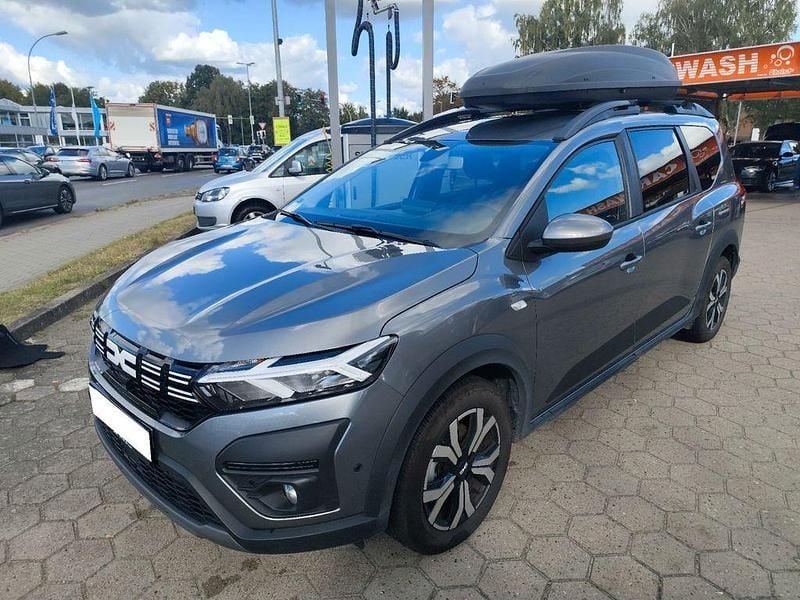 Grau Gebraucht 2023 Dacia Jogger Expression Van / Kleinbus | 19.200 € (Guter Preis) - Bild 1/4