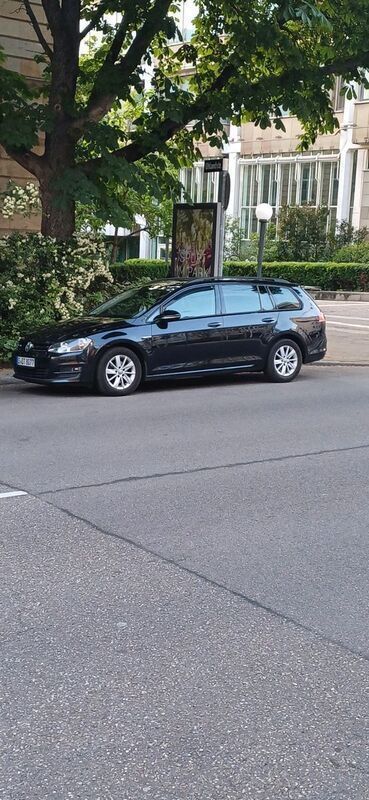 Schwarz Gebraucht 2015 VW Golf VII Trendline Kombi | 7.500 € (Fairer Preis) - Bild 1/4