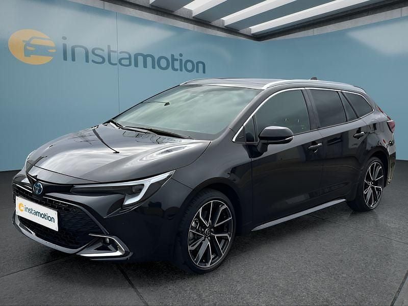 Schwarz Neu 2025 Toyota Corolla Lounge Kombi | 39.949 € (Etwas zu teuer) - Bild 1/4