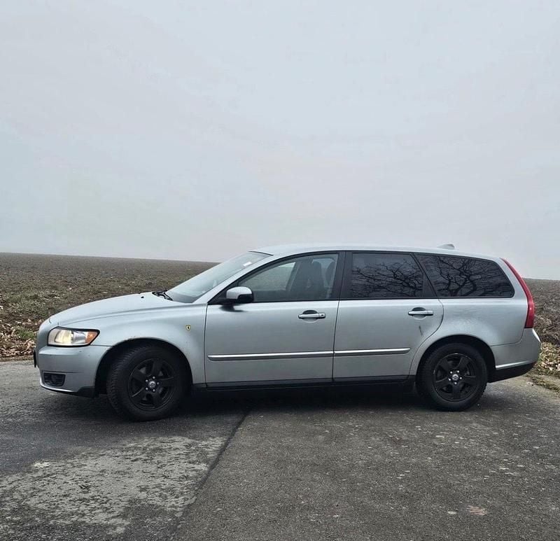 Gebraucht Volvo V50 101 PS (74 kW) 2008 Silber Kombi