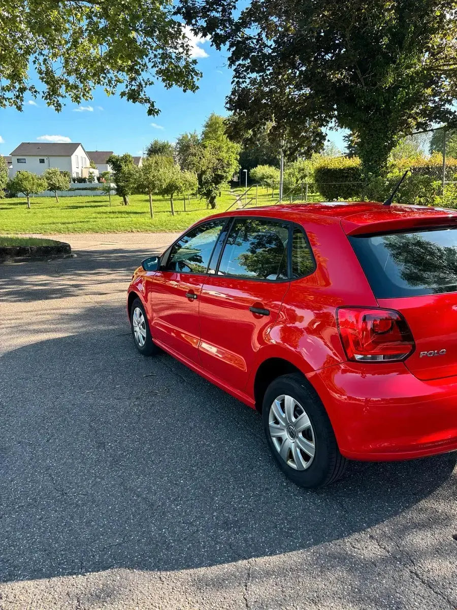 Gebraucht VW Polo 70 PS (51 kW) 2010 Rot Kleinwagen