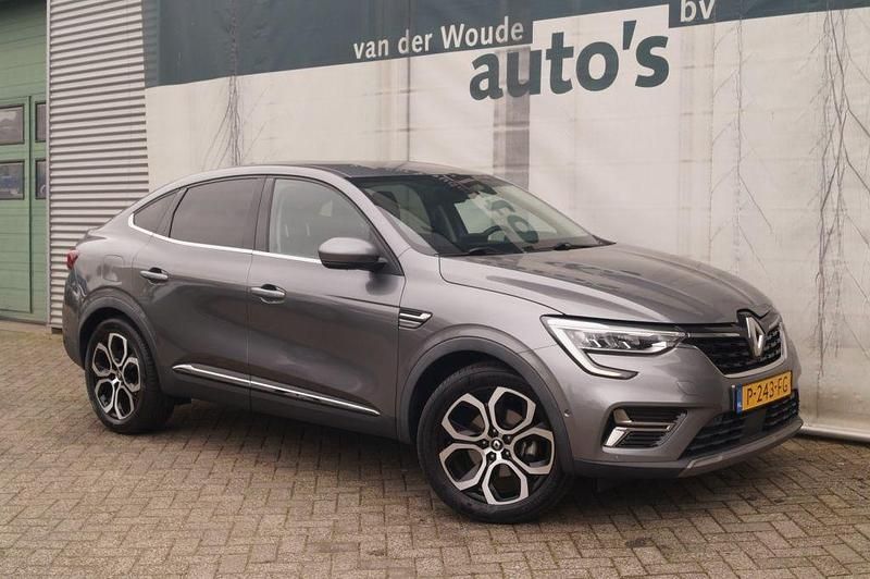 Gebraucht Renault Arkana Intens 94 PS (69 kW) 2022 Grau SUV