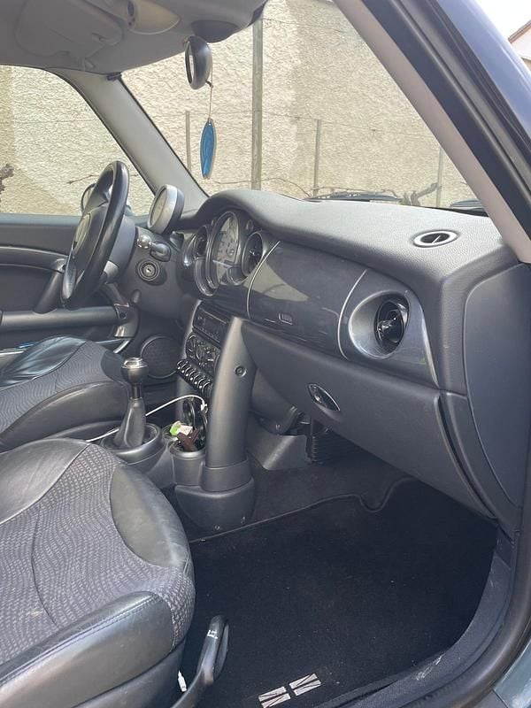 Second-hand Mini Cooper 116 CP (85 kW) 2003 Verde Hatchback