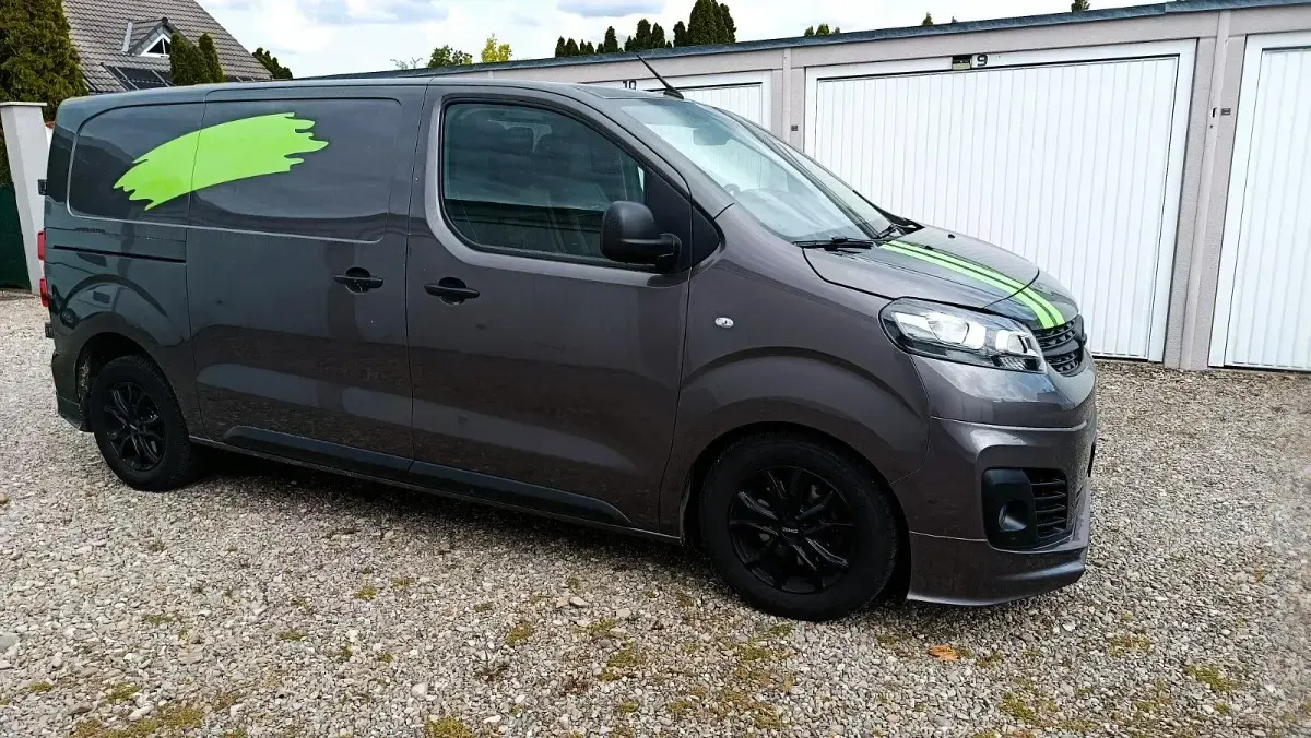 Gebraucht Opel Vivaro Edition 122 PS (89 kW) 2021 Grau Van / Kleinbus