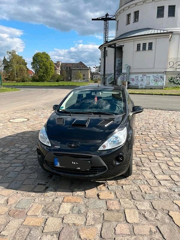 Second-hand Ford Ka 70 CP (51 kW) 2012 Negru Hatchback