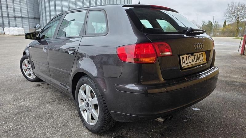 Gebraucht Audi A3 Ambiente 150 PS (110 kW) 2004 Schwarz Kleinwagen
