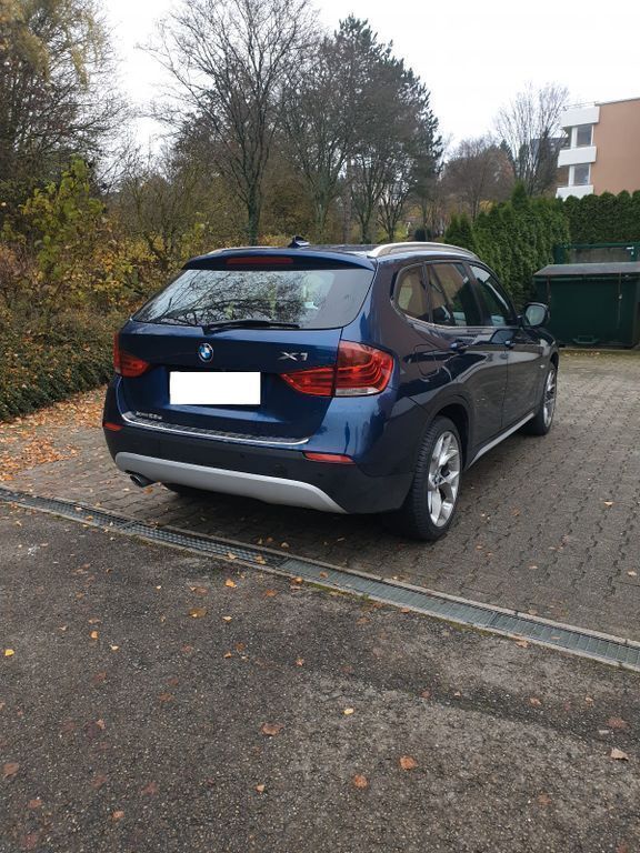 Gebraucht BMW X1 xLine 204 PS (150 kW) 2011 Blau SUV