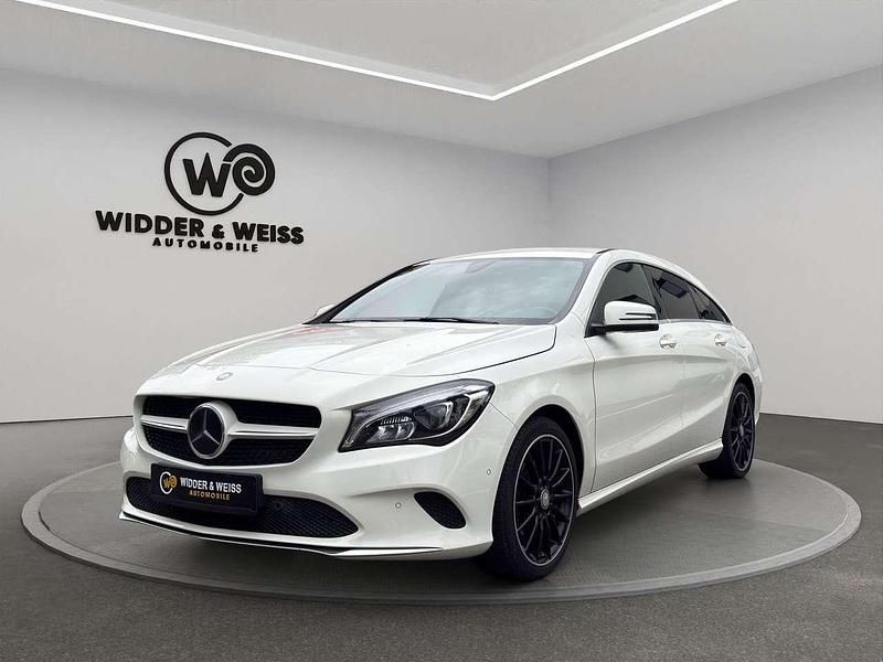 Calcitweiss unilack Gebraucht 2016 Mercedes CLA220 Urban Limousine | 17.290 € (Fairer Preis) - Bild 1/4