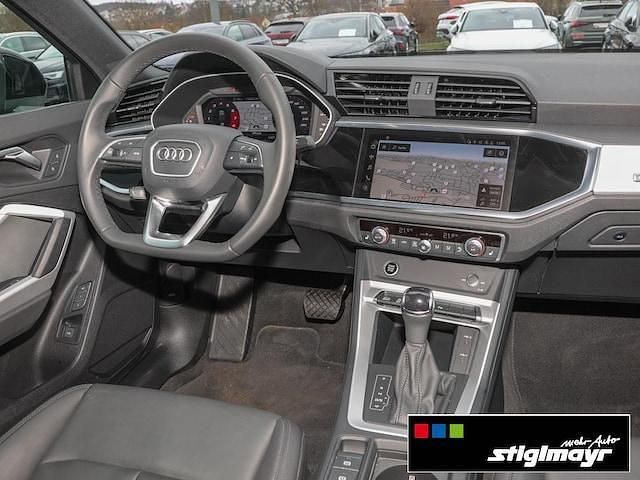 Gebraucht Audi Q3 Sportback Ambiente 190 PS (139 kW) 2025 Mythosschwarz metallic SUV