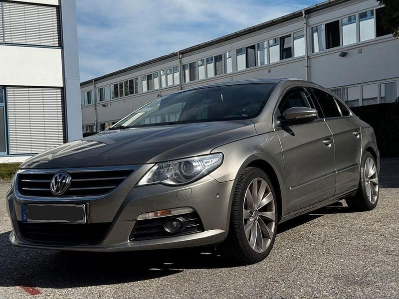 Beige Gebraucht 2009 VW CC Limousine | 11.700 € (Teuer) - Bild 1/4