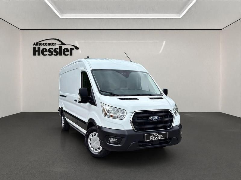 Gebraucht Ford Transit 131 PS (96 kW) 2022 Weiß Van / Kleinbus