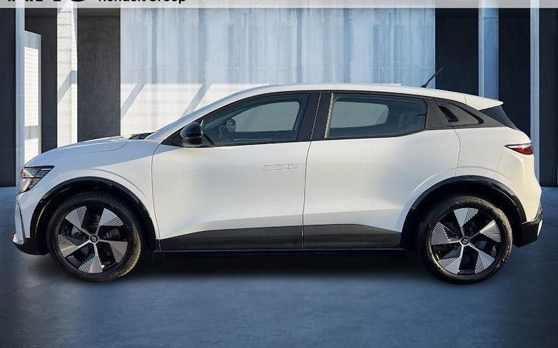 Gebraucht Renault Megane E-Tech Equilibre 96 kW (131 PS) 2023 Weiß Limousine