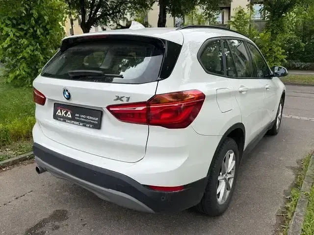 Używany BMW X1 Advantage 140 KM (102 kW) 2017 Andere SUV