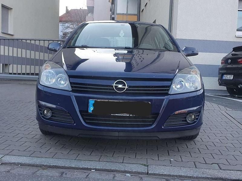 Blau Gebraucht 2005 Opel Astra Limousine | 1.999 € (Guter Preis) - Bild 1/4