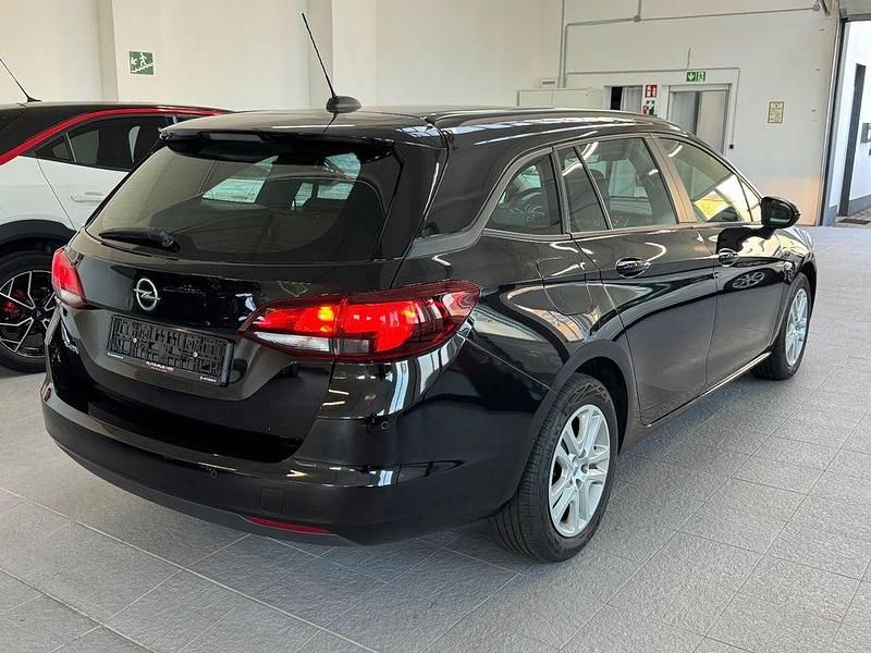 Gebraucht Opel Astra Edition 122 PS (89 kW) 2021 Schwarz Kombi