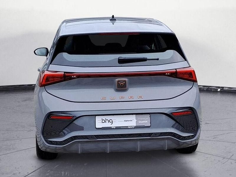 Gebraucht Cupra Born 150 kW (204 PS) 2023 Vaporgrau Kleinwagen