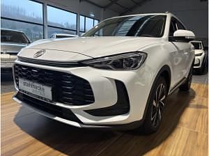 Neu MG ZS 197 PS (144 kW) 2026 Grün (emerald green) SUV