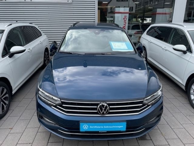 Gebraucht VW Passat Business 150 PS (110 kW) 2021 Blau Kombi
