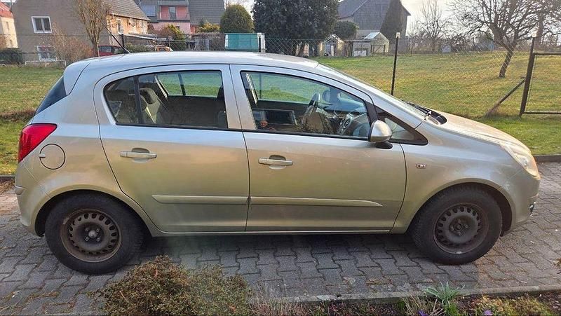 Gebraucht Opel Corsa 80 PS (58 kW) 2007 Beige Kleinwagen