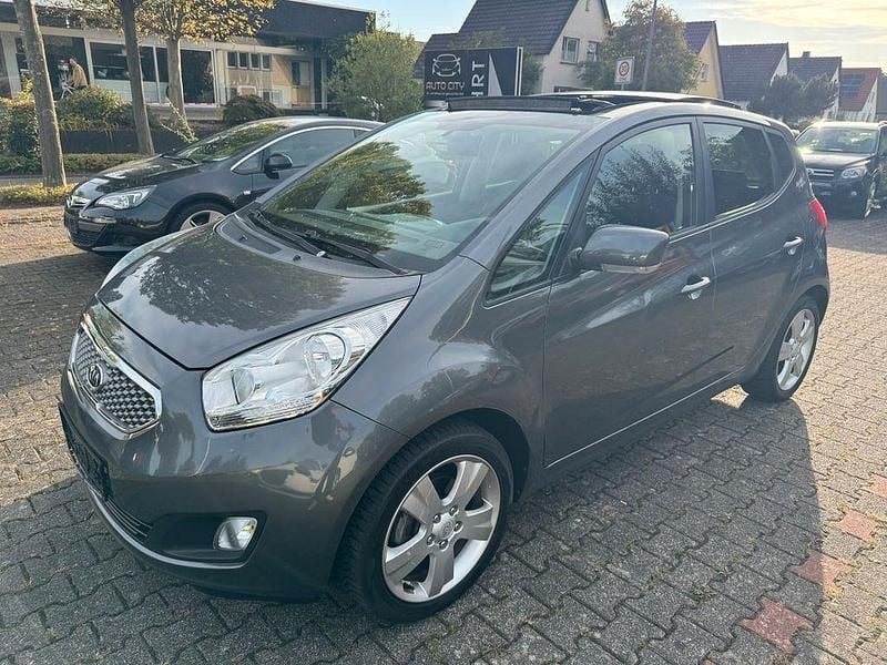 Grau Gebraucht 2011 Kia Venga Kleinwagen | 3.950 € (Superpreis) - Bild 1/4