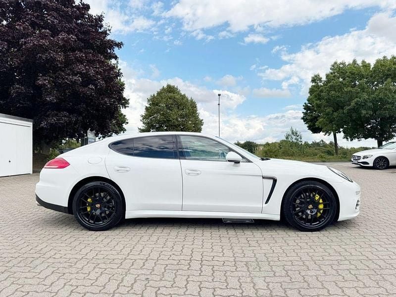 Gebraucht Porsche Panamera 300 PS (220 kW) 2014 Weiß Limousine
