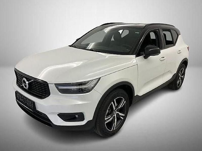 Weiß Gebraucht 2020 Volvo XC40 R-Design SUV | 29.499 € (Superpreis) - Bild 1/3