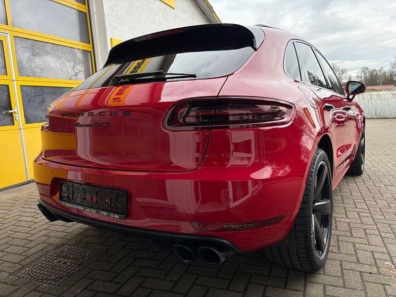 Gebraucht Porsche Macan GTS Sport 360 PS (264 kW) 2017 Rot SUV