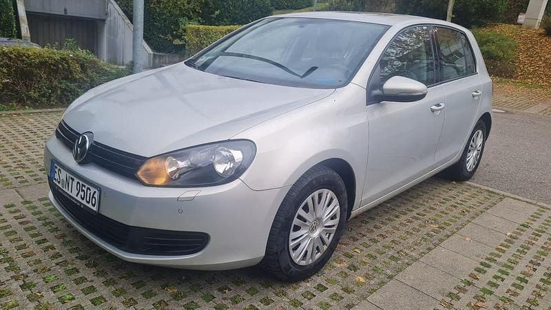 Grau Gebraucht 2010 VW Golf VI Highline Limousine | 4.499 € (Guter Preis) - Bild 1/4