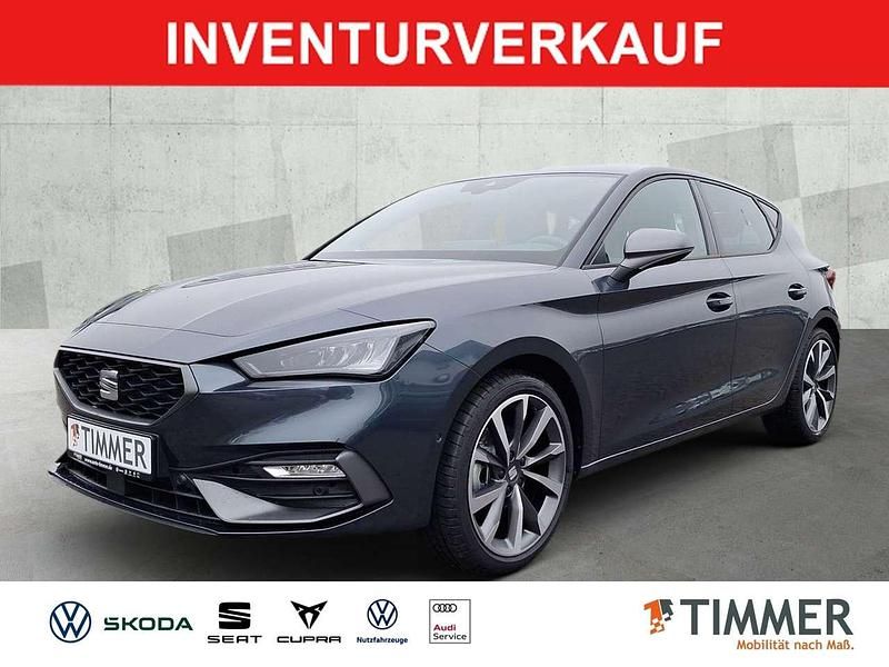 Magnetic grau metallic Gebraucht 2025 Seat Leon FR Limousine | 32.970 € (Fairer Preis) - Bild 1/4