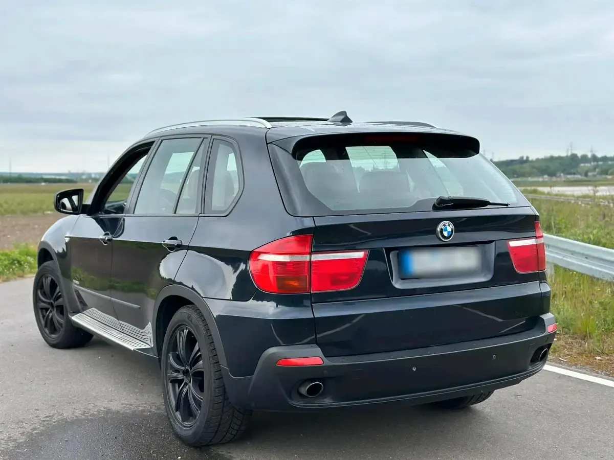 Gebraucht BMW X5 235 PS (172 kW) 2008 Blau SUV
