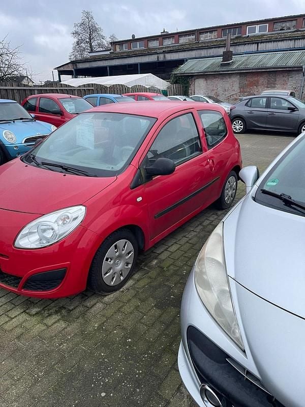 Gebraucht Renault Twingo 76 PS (55 kW) 2009 Rot Kleinwagen