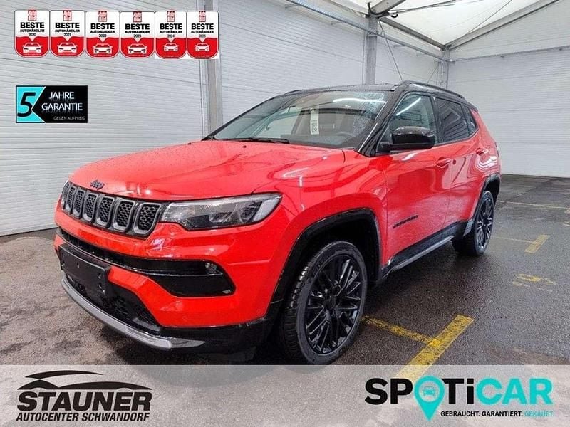 Colorado rot/dach schwarz Gebraucht 2023 Jeep Compass SUV | 24.980 € (Superpreis) - Bild 1/4