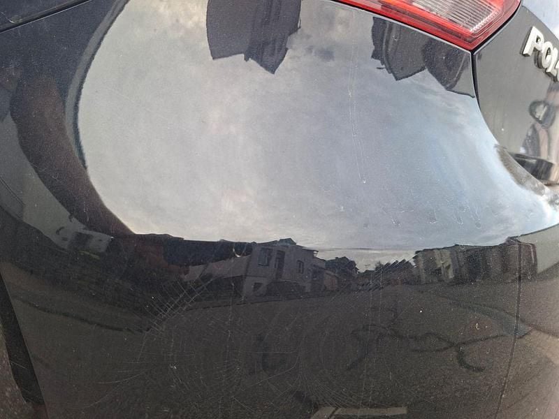 Gebraucht VW Polo Match 90 PS (66 kW) 2012 Schwarz Kleinwagen