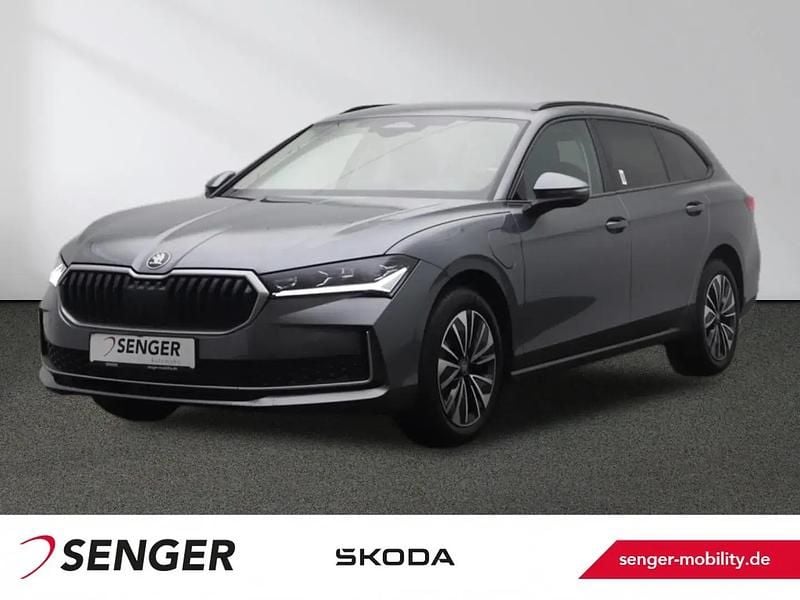 Grau Neu 2025 Skoda Superb Comfort Kombi | 58.990 € (Fairer Preis) - Bild 1/1