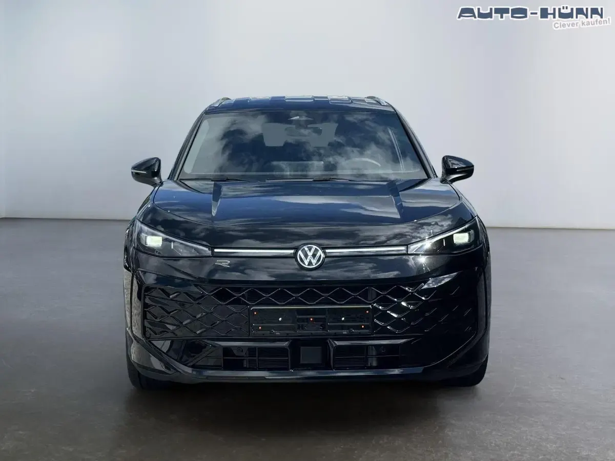 Neu VW T-Roc Pro 150 PS (110 kW) 2026 Grenadillschwarz metallic SUV
