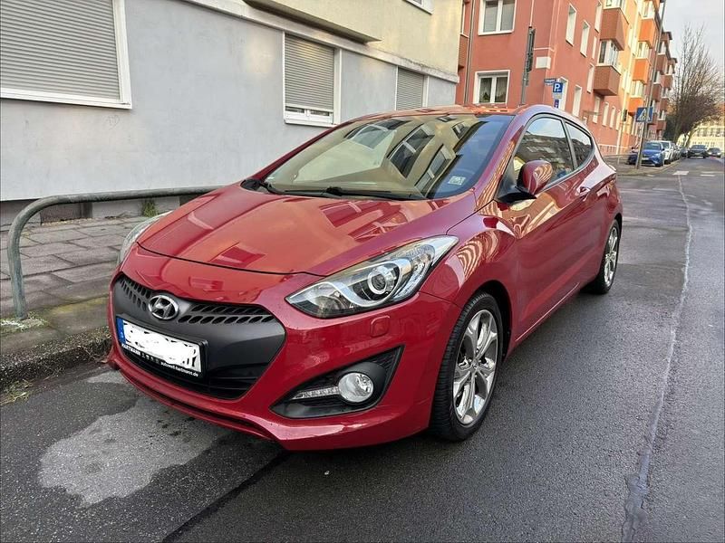 Gebraucht Hyundai i30 135 PS (99 kW) 2013 Coupé
