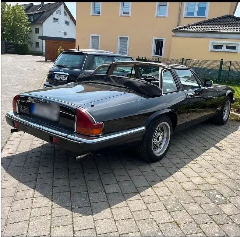 Käytetty Jaguar XJS 220 HP (161 kW) 1987 Musta Avoauto