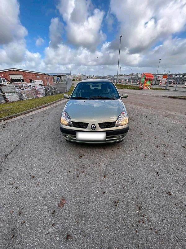 Gebraucht Renault Clio II 75 PS (55 kW) 2003 Grau Kleinwagen