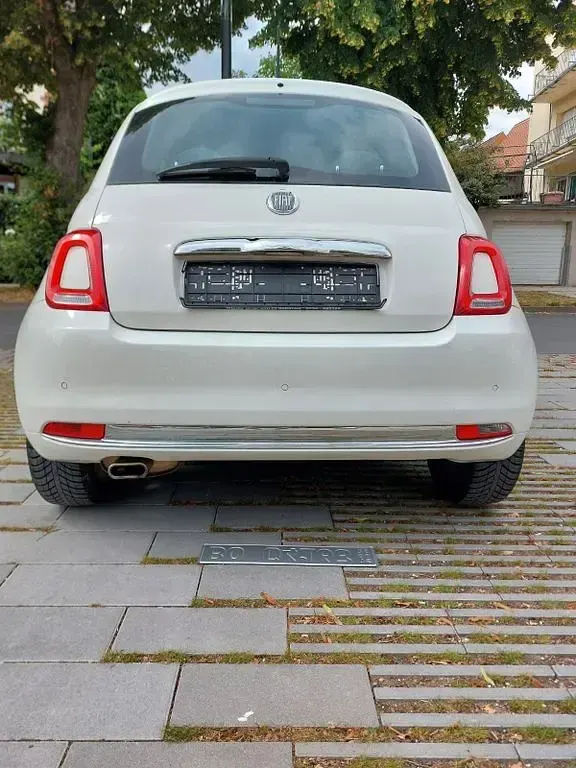 Gebraucht Fiat 500 Lounge 69 PS (50 kW) 2019 Weiß Kleinwagen