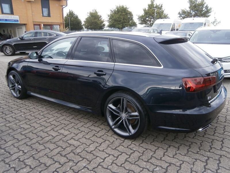 Gebraucht Audi A6 Sport 190 PS (139 kW) 2016 Blau Kombi