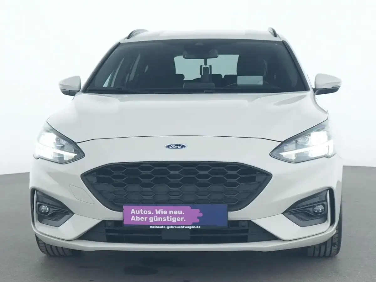 Usata Ford Focus ST-Line 120 CV (88 kW) 2021 Bianco Berlina