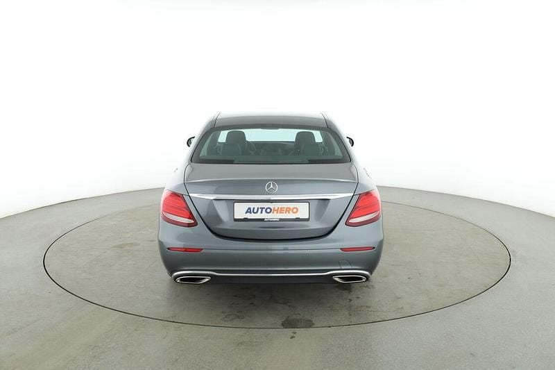 Gebraucht Mercedes E200 Avantgarde 184 PS (135 kW) 2016 Grau Limousine