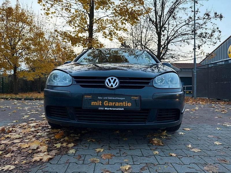 Blau Gebraucht 2004 VW Golf V Trendline Limousine | 2.999 € (Fairer Preis) - Bild 1/4