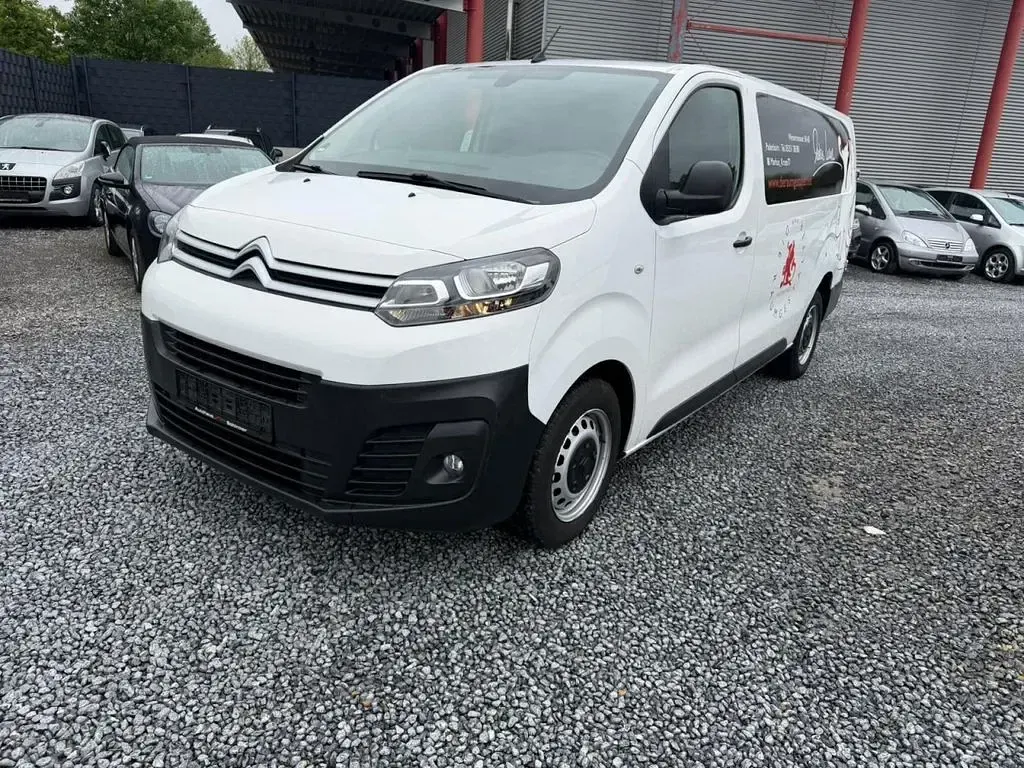 Używany Citroën Jumpy 150 KM (110 kW) 2019 Biały Minivan