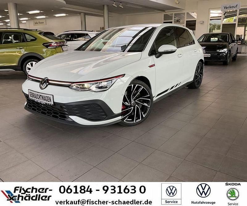 Pure white Gebraucht 2023 VW Golf VIII GTI Clubsport Limousine | 33.950 € (Fairer Preis) - Bild 1/4