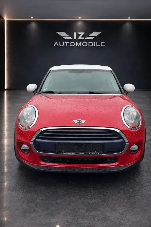 Używany Mini Cooper 136 KM (100 kW) 2017 Czerwony Hatchback