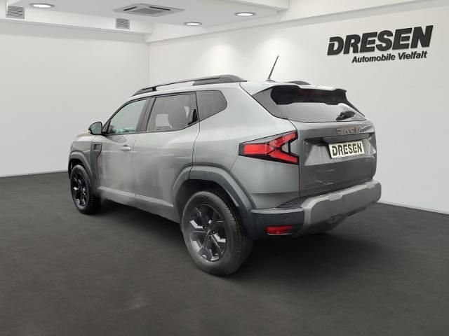 Neu Dacia Duster Extreme 140 PS (102 kW) 2026 Grau Kombi