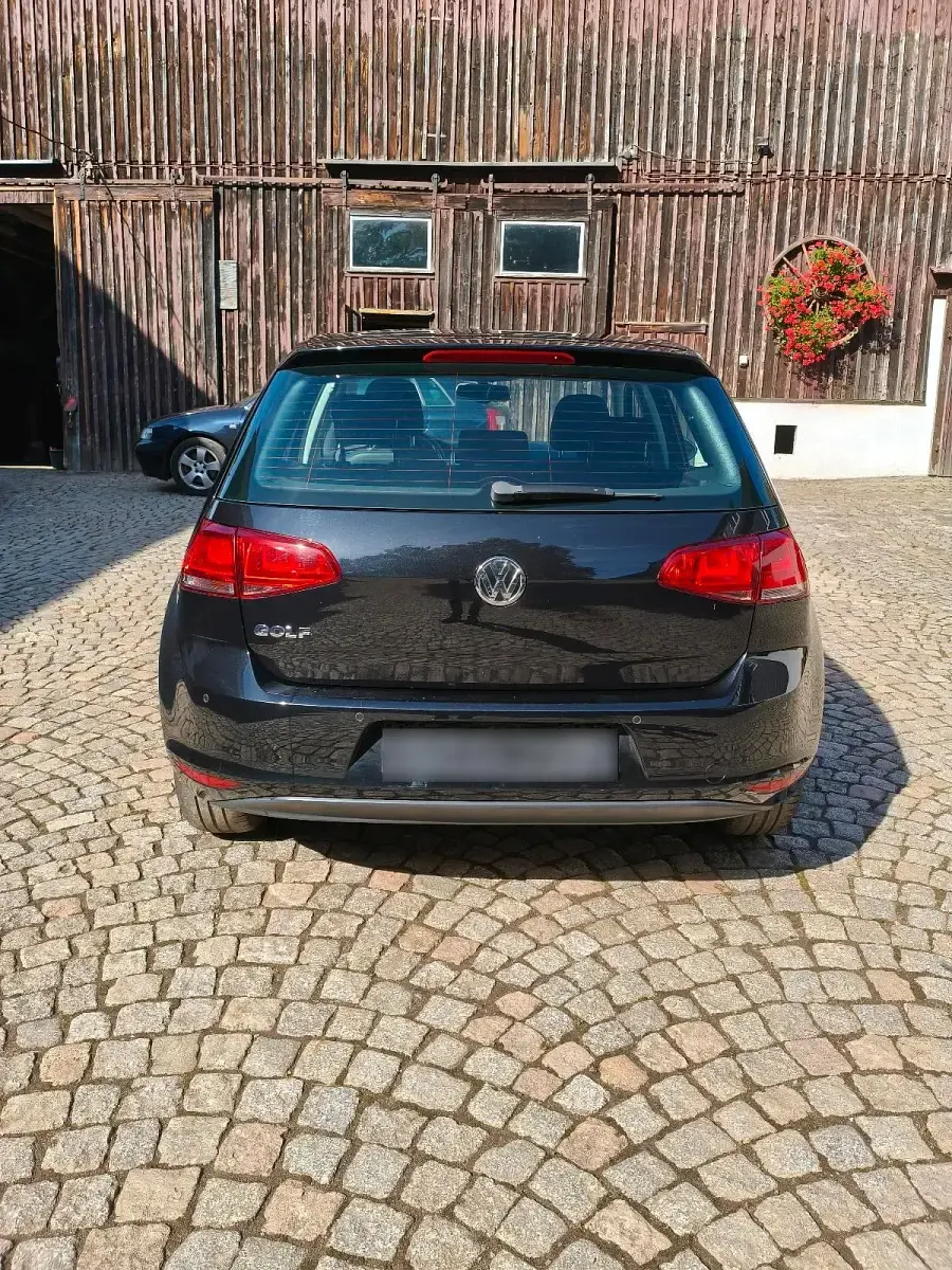 Gebraucht VW Golf VII 86 PS (63 kW) 2016 Schwarz Limousine