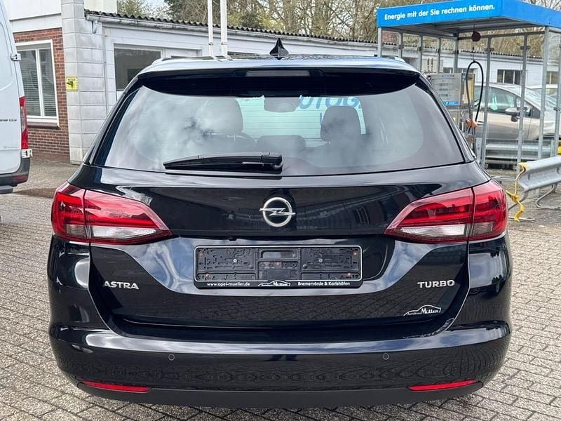 Gebraucht Opel Astra Dynamic 125 PS (91 kW) 2018 Schwarz Kombi